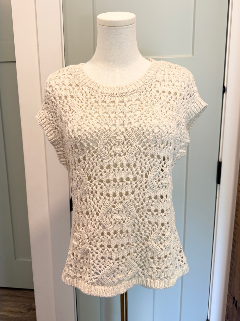 Lucky Brand Crochet Sweater Vest Tank Boho Coastal Cream Cotton Natural Fiber XS